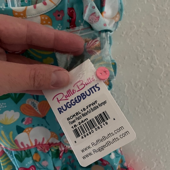 Size 18-24 Month Ruffle Butts Romper - Picture 5 of 8